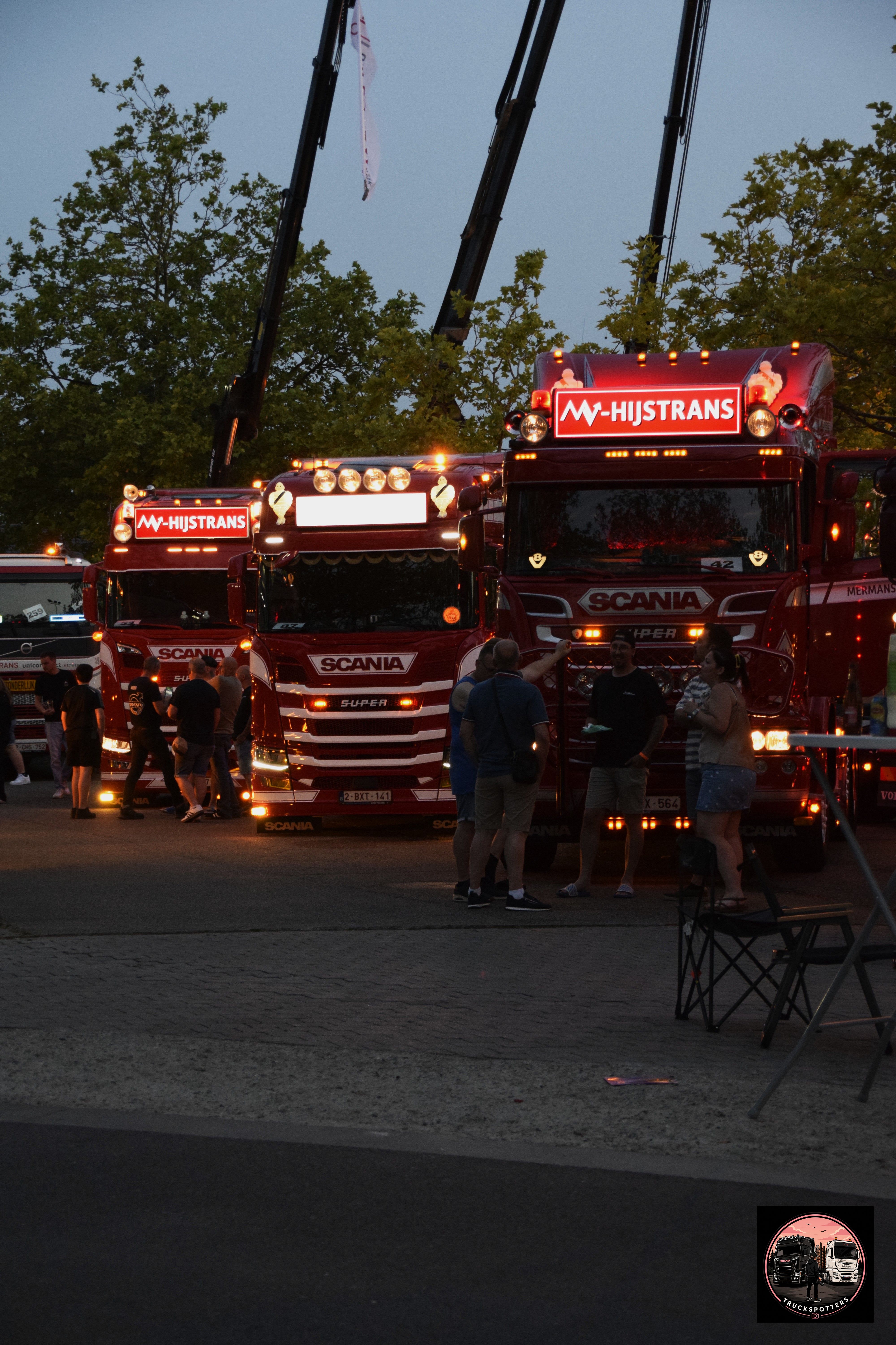 Truckfoto: Scania, Trekker, Putte Lights on, HIJSTRANS