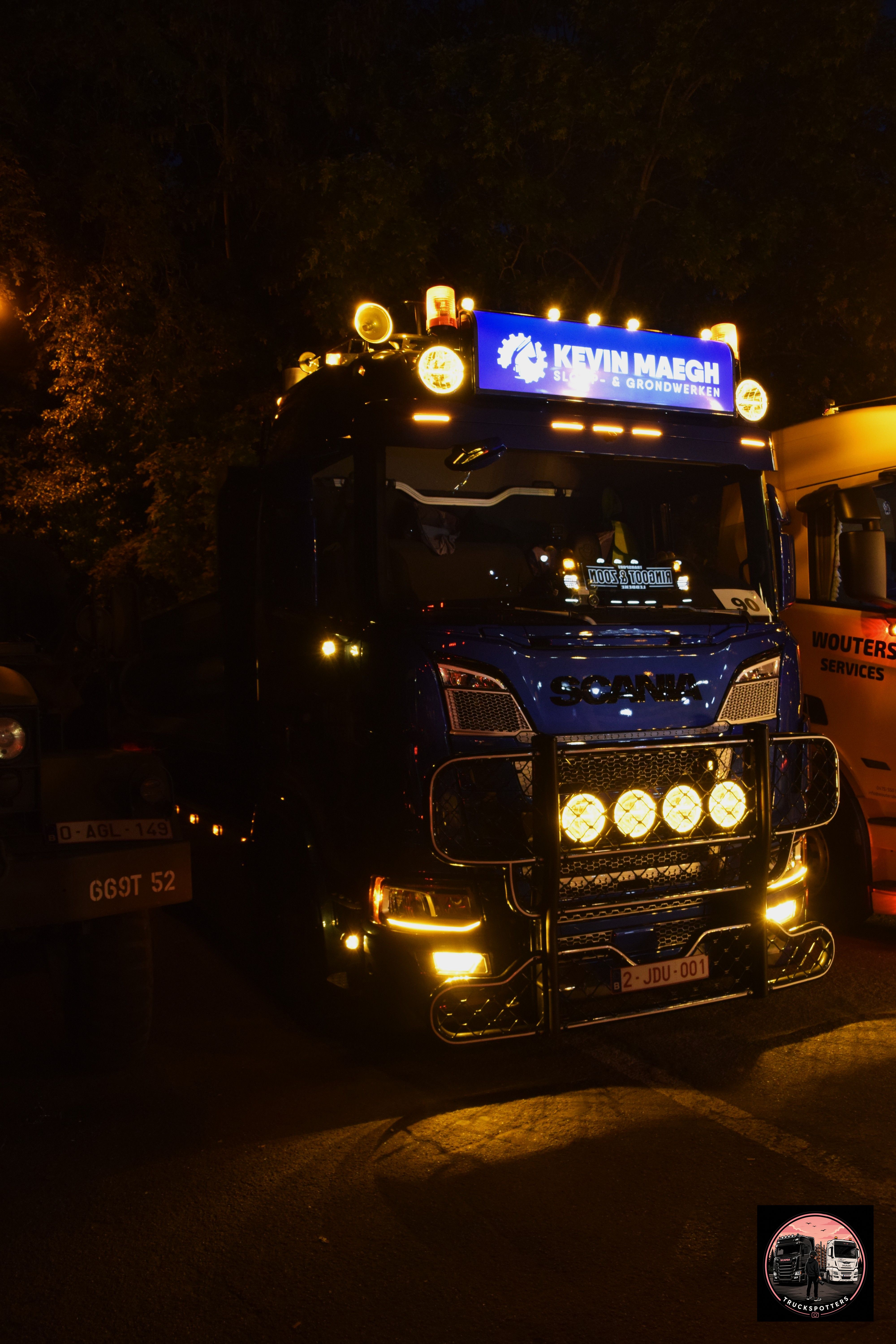 Truckfoto: Scania, Trekker, Putte Lights on, KEVIN MAEGH