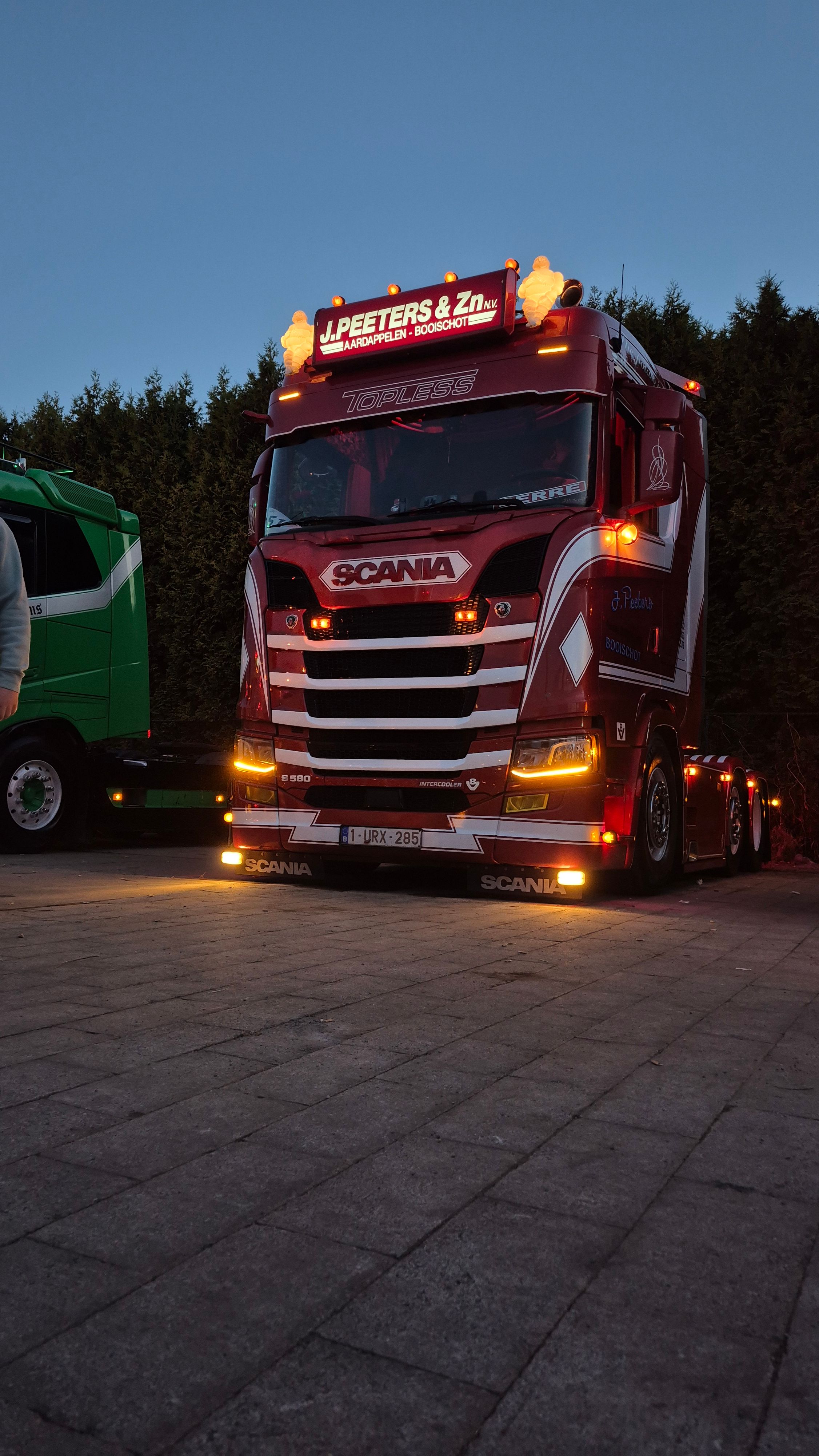 Truckfoto: Trekker, Peters en Zn., Lubbeek