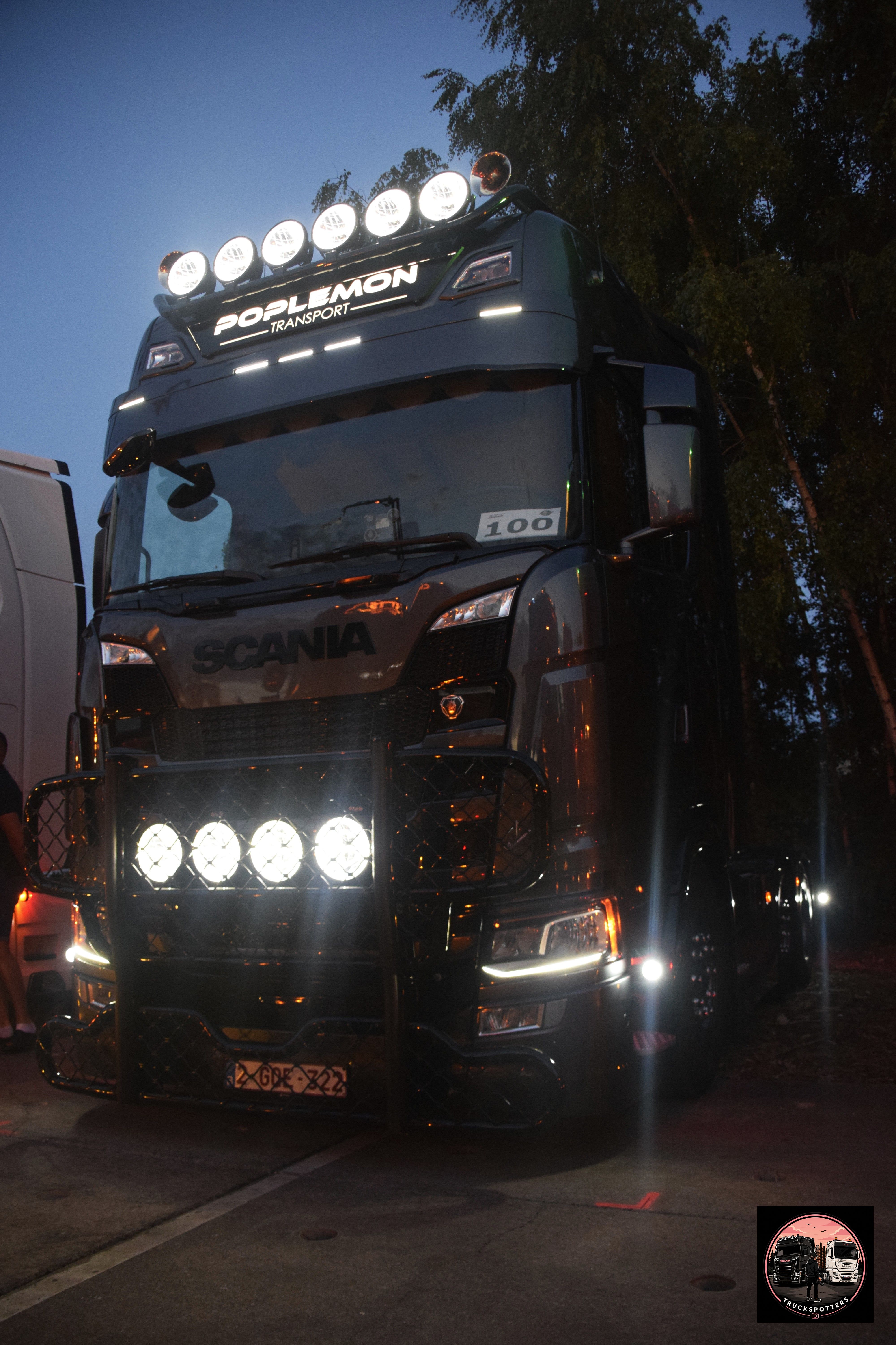 Truckfoto: Scania, Trekker, Lubbeek, Poplemon Transport